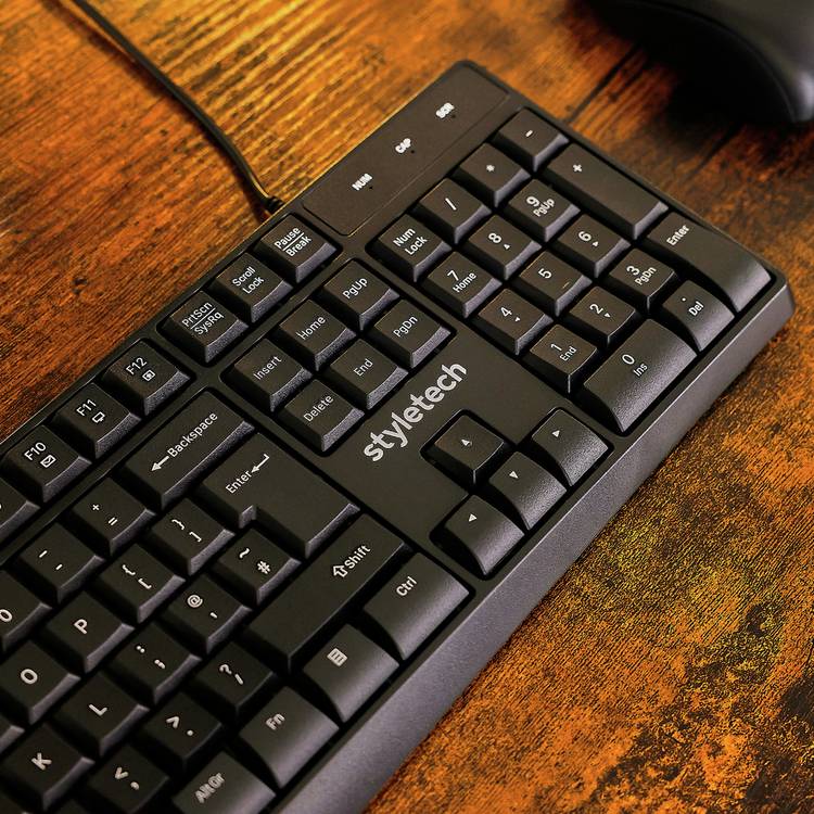 StyleTech K100 wired keyboard black (British brand)