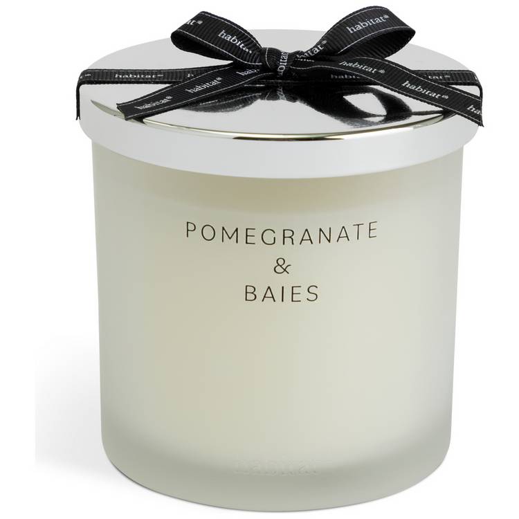 Habitat candle pomegranate and baies 10cm, UK version