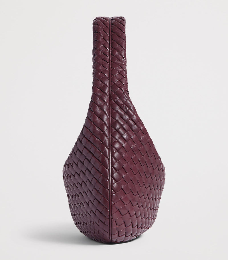 Bottega Veneta Veneta shoulder bag in leather, UK version