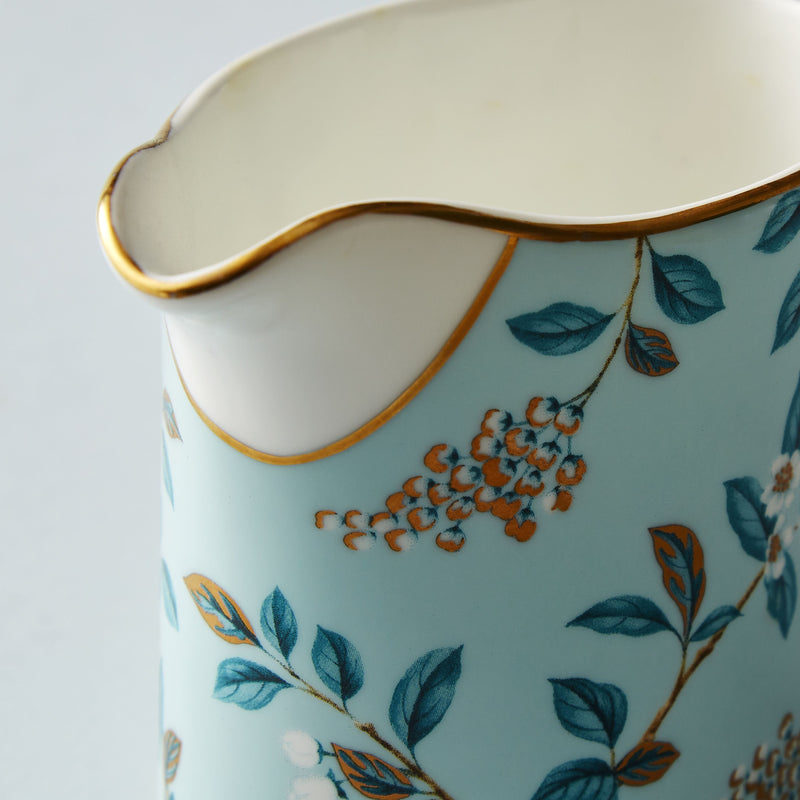 Fortnum's Camellia milk jug 260ml with gold gilding (British brand)