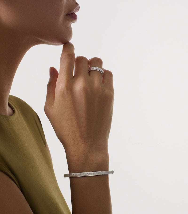 Piaget White Gold Possession Décor Palace Bangle, imported from the UK