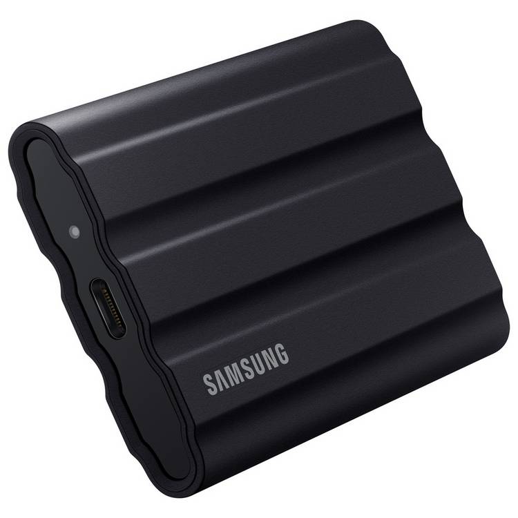 Samsung T7 Shield portable SSD 4TB, UK version