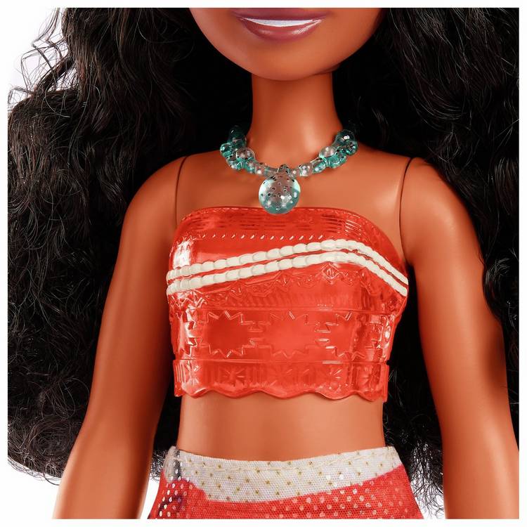 Disney Moana fashion doll 11 inches with accessories (British brand)