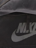 حقيبة ظهر Nike Elemental باللونين الأسود والأبيض، مستوردة من المملكة المتحدة