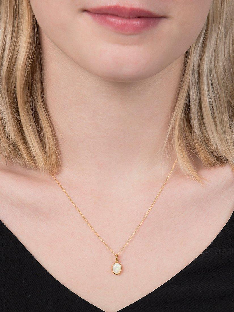 E.W Adams opal pendant necklace 9ct yellow gold - British product