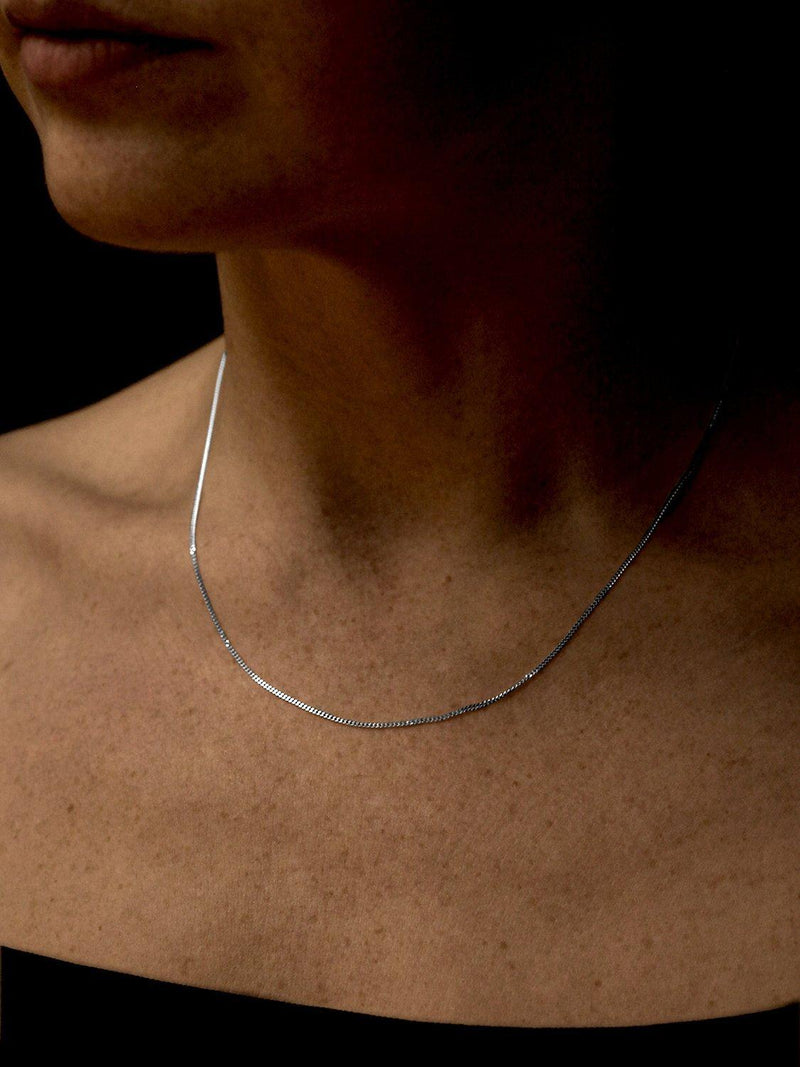 Nina B curb chain necklace silver 45cm, UK version