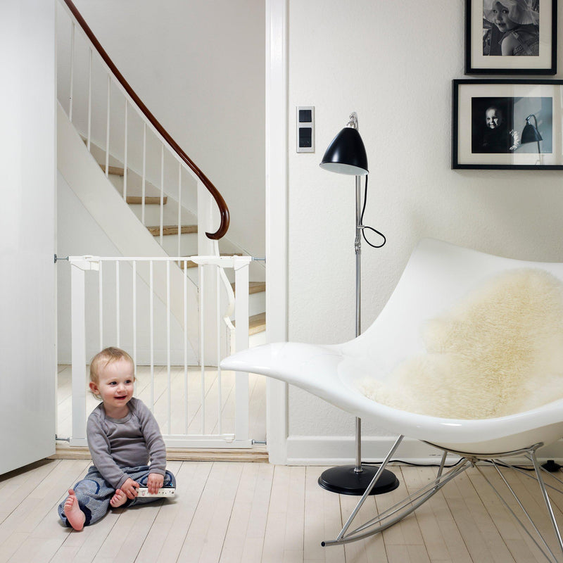 BabyDan Premier True Pressure Gate with extensions, white - British product