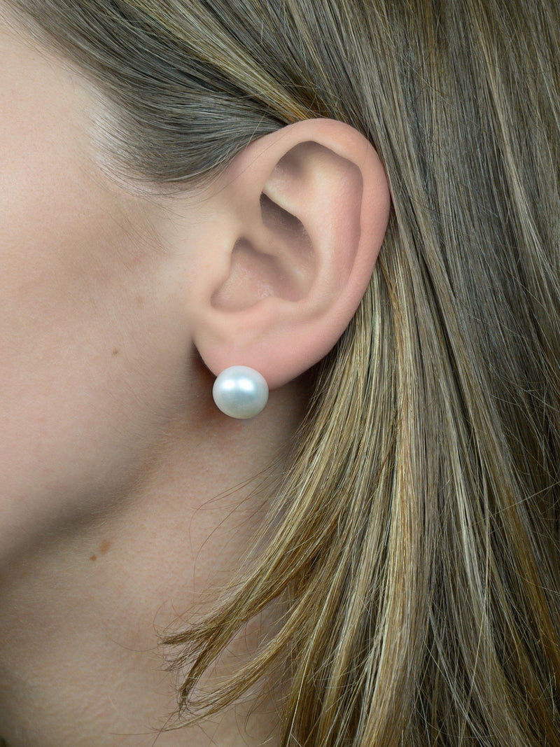 E.W Adams 9ct gold bouton pearl stud earrings (British brand)