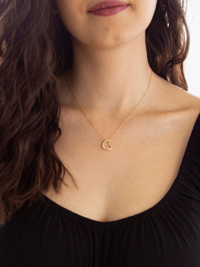 IBB 9ct yellow gold heart pendant necklace, imported from the UK
