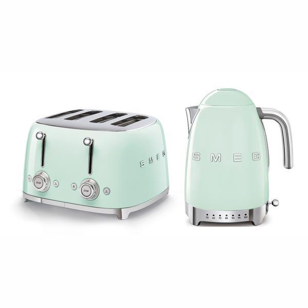 Smeg toaster and kettle set in black, UK version