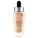 Perfecting Fluid Foundation with Blur Technology and Lightweight Feel