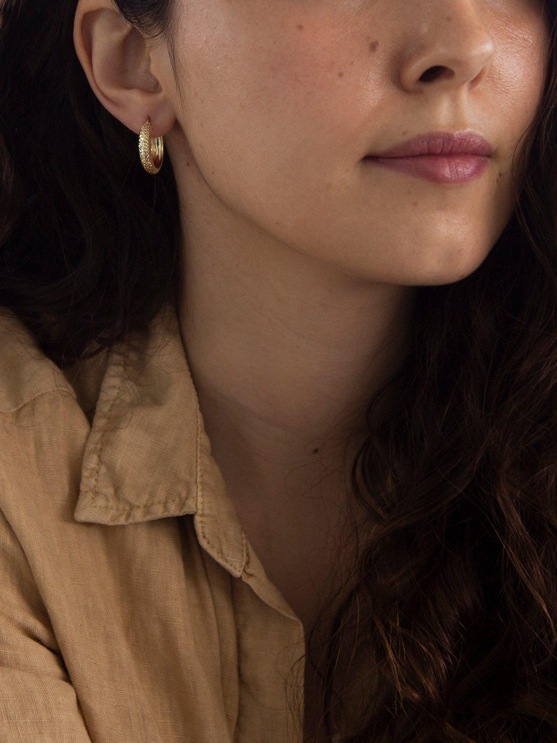 IBB 9ct yellow gold diamond cut creole earrings (British brand)