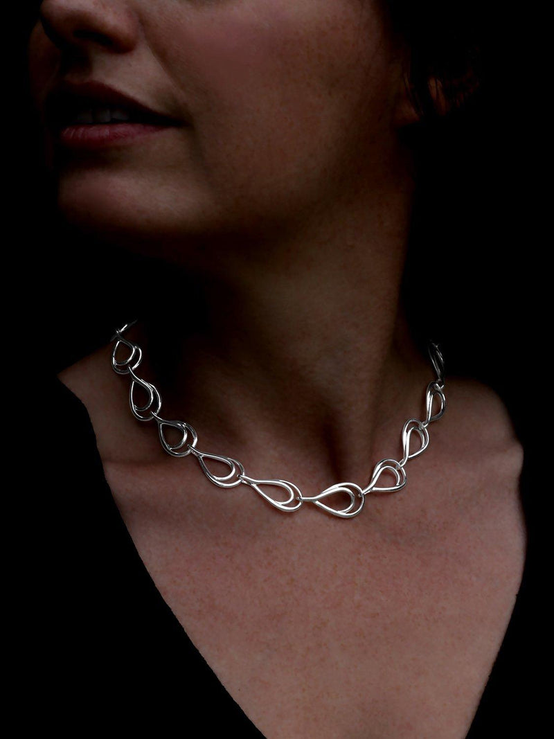 Nina B sterling silver open links necklace 45cm, imported from the UK