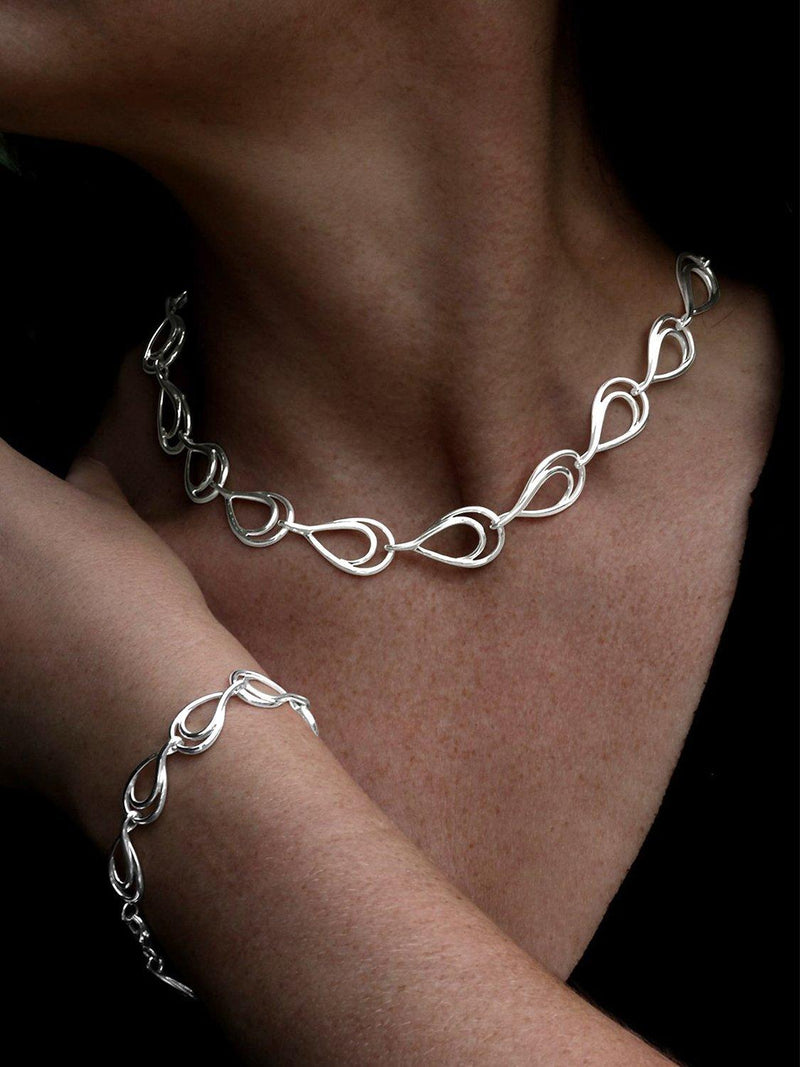 Nina B sterling silver open links necklace 45cm, imported from the UK