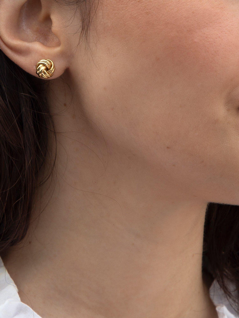 IBB 18ct gold knot stud earrings, imported from the UK