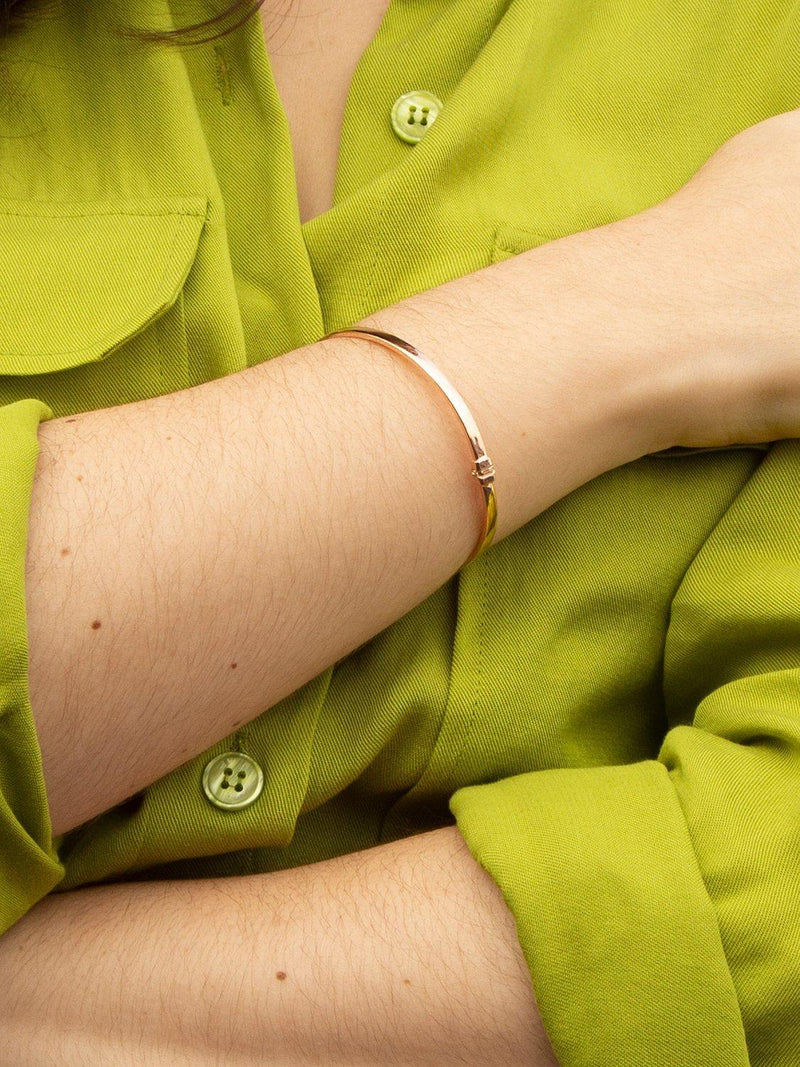 IBB 9ct rose gold rectangular tube bangle 5.3cm, imported from the UK
