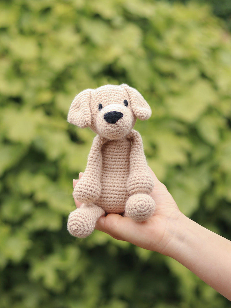 TOFT Eleanor the Labrador crochet kit, UK version