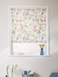 Daylight Roller Blind with Adjustable Width and Safety Features