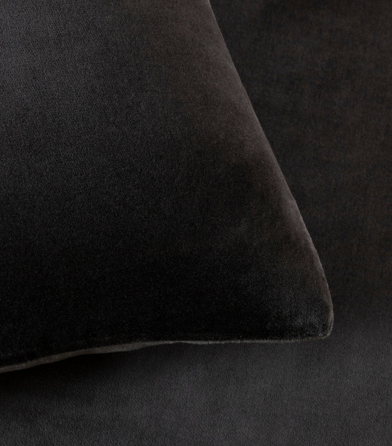 Frette Luxury Velvet Cushion Cover 50cm x 50cm - British product
