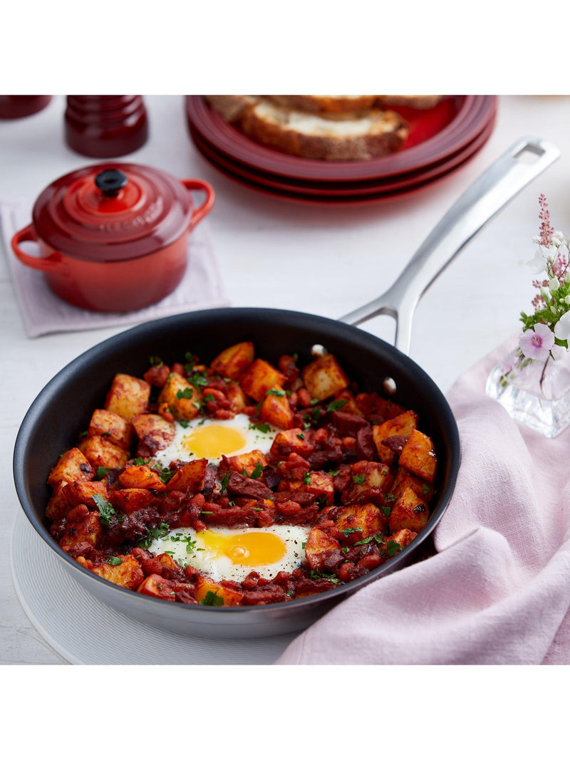 Le Creuset 3-Ply Stainless Steel Cookware Set, 4 pieces, UK version