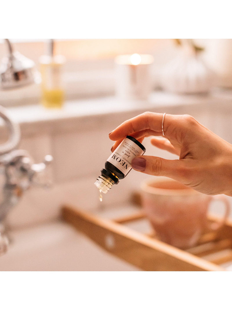 NEOM Wellbeing London essential oil gift set 4x10ml UK version