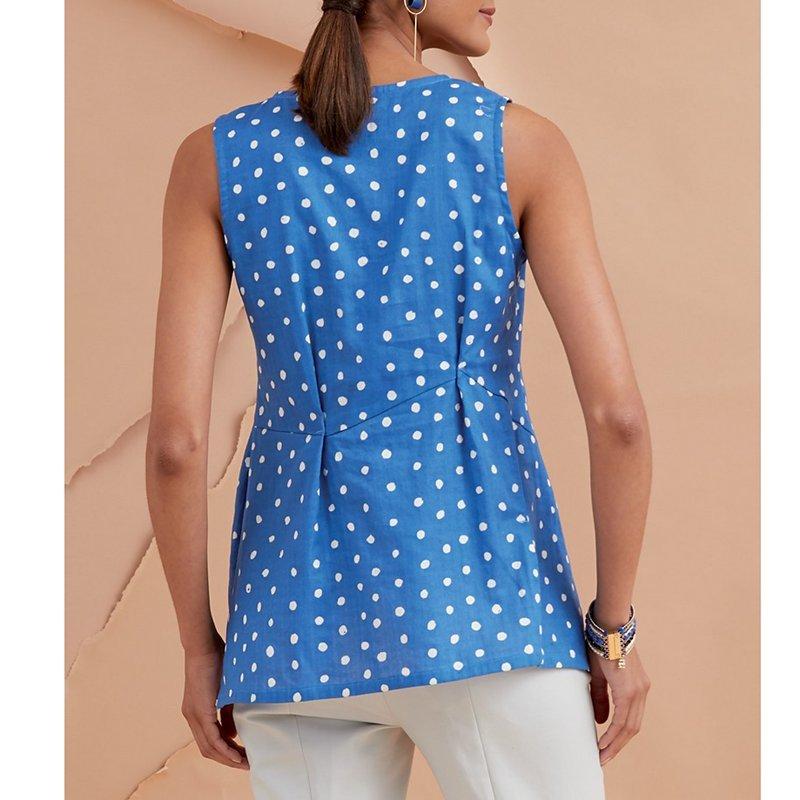 Vogue sewing pattern 9317 for women's tops, UK version