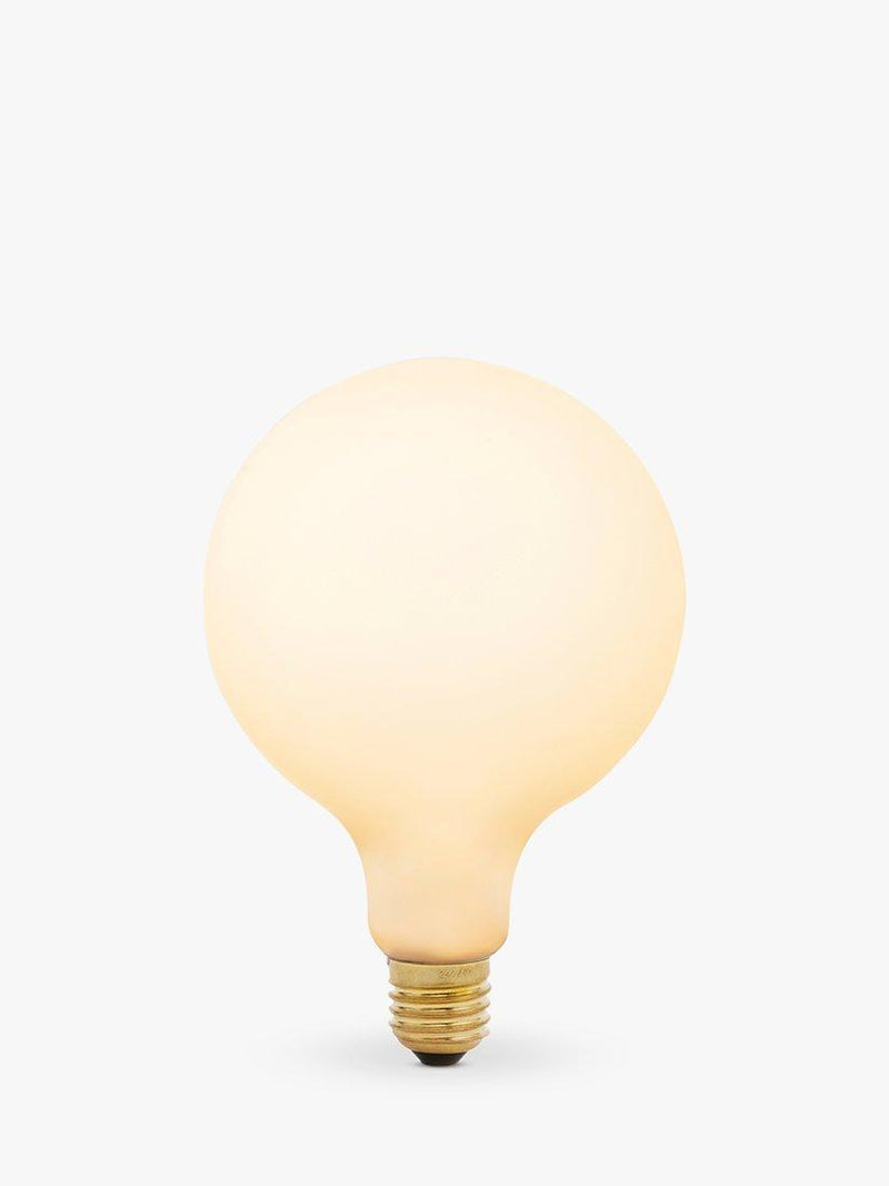 Tala Porcelain III LED globe bulb 6W, imported from the UK