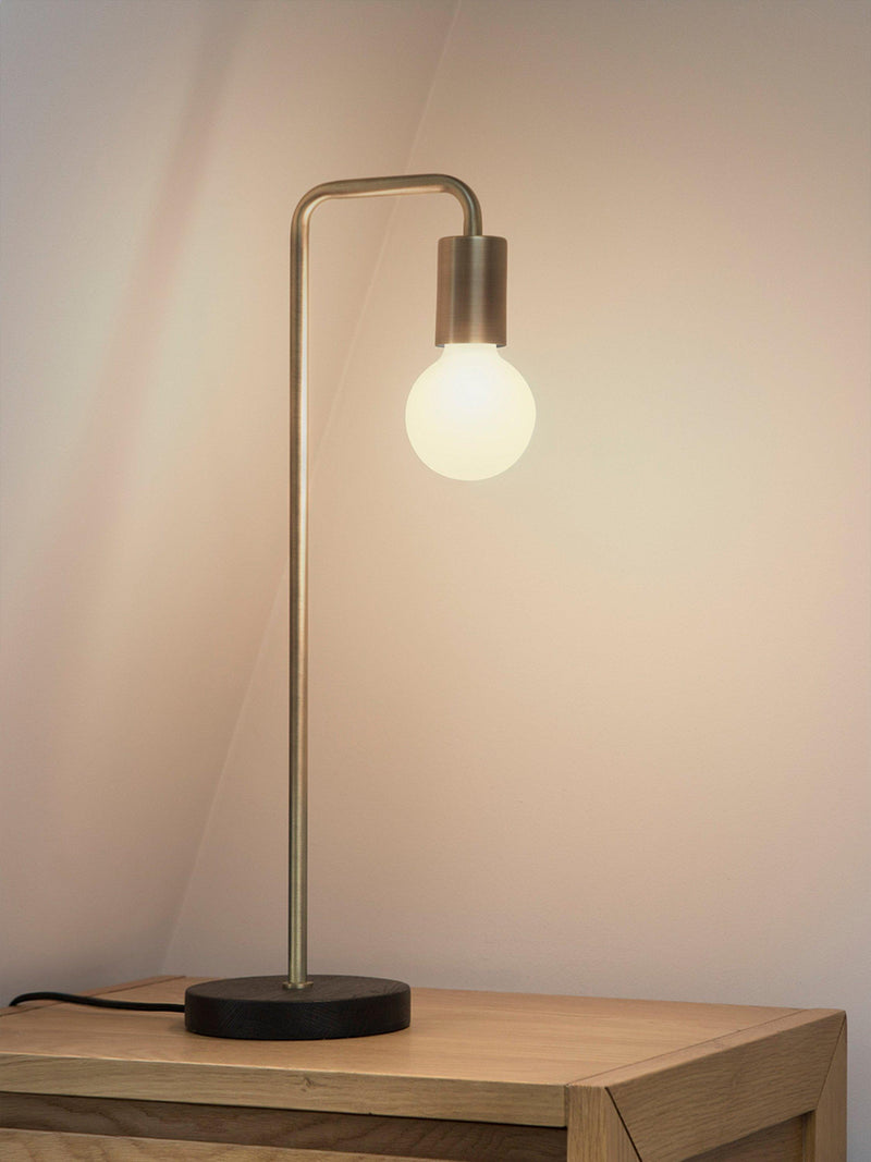 Tala Porcelain II LED globe light bulb 6W, UK version