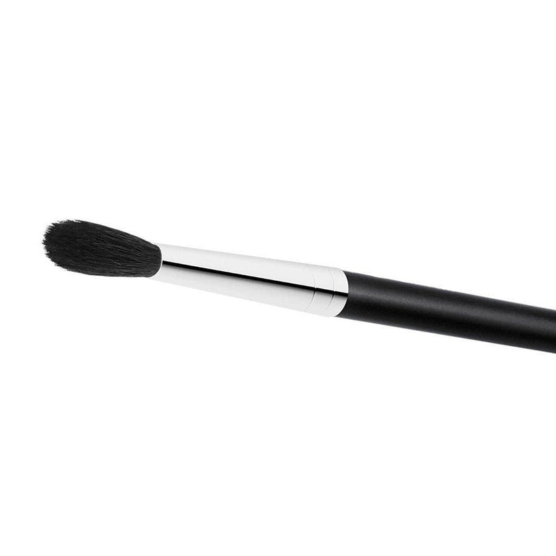 MAC 224S Tapered Blending Brush - British product