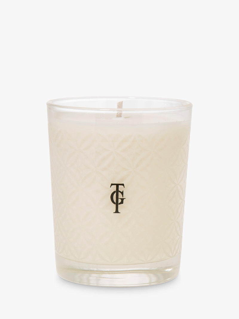 True Grace rosemary and eucalyptus scented candle 190g - British product