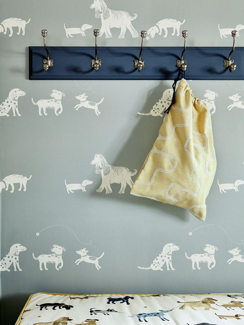 Villa Nova Fetch wallpaper animal pattern, UK version
