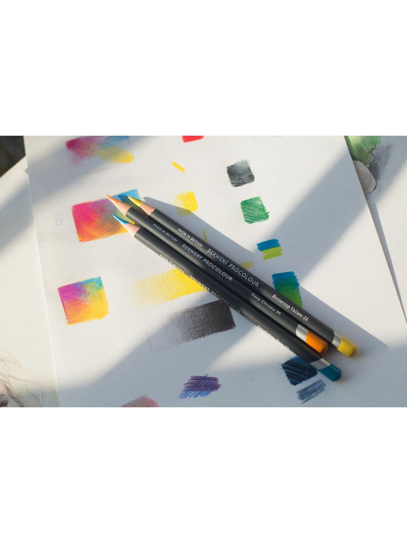 Derwent Procolour coloured pencils 24-piece tin - British product