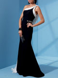 Vogue women's gown sewing pattern 1616 (British brand)