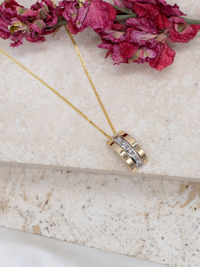 IBB 9ct gold cubic zirconia curved pendant necklace, imported from the UK