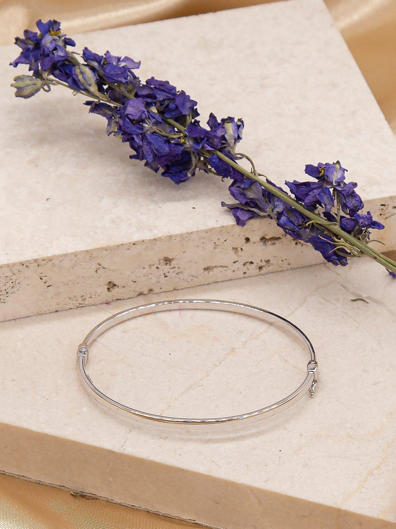 IBB 9ct white gold rectangular bangle - British product