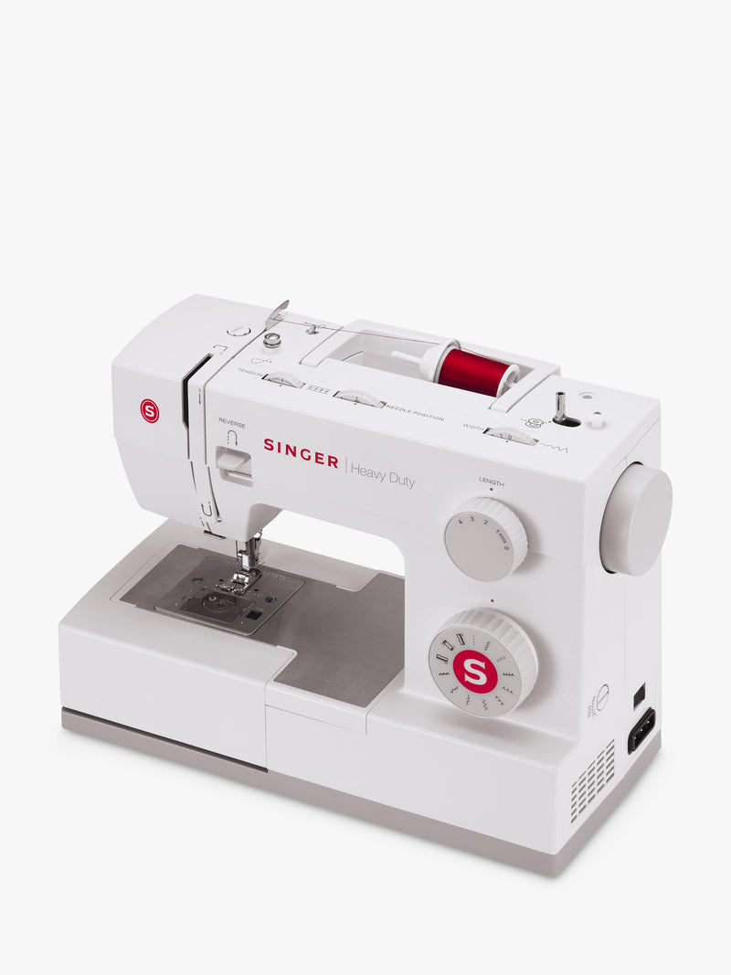 Singer Heavy Duty 5523 sewing machine - British product
