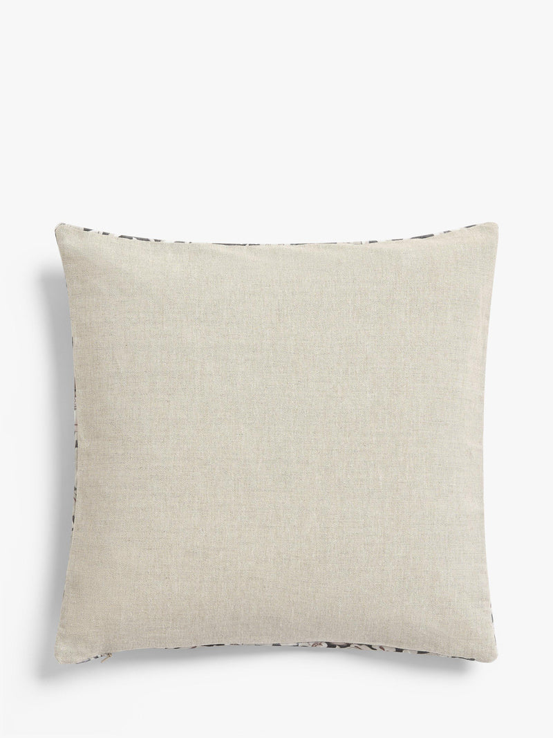 Morris & Co. Strawberry Thief velvet cushion 50x50cm - British product