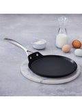 Le Creuset toughened non-stick crepe pan 24cm, UK version