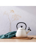 Le Creuset stovetop kettle 1.6L - British product