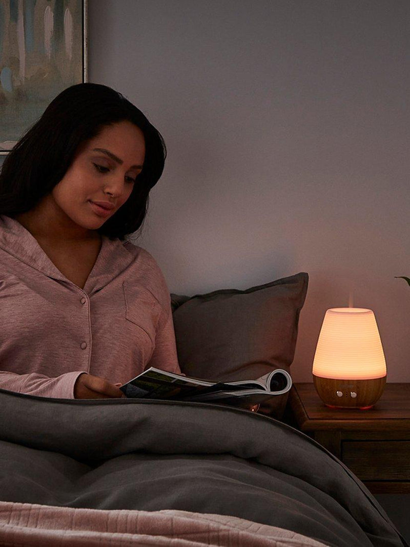 Beurer aroma electric diffuser LED table lamp in white and wood - British product