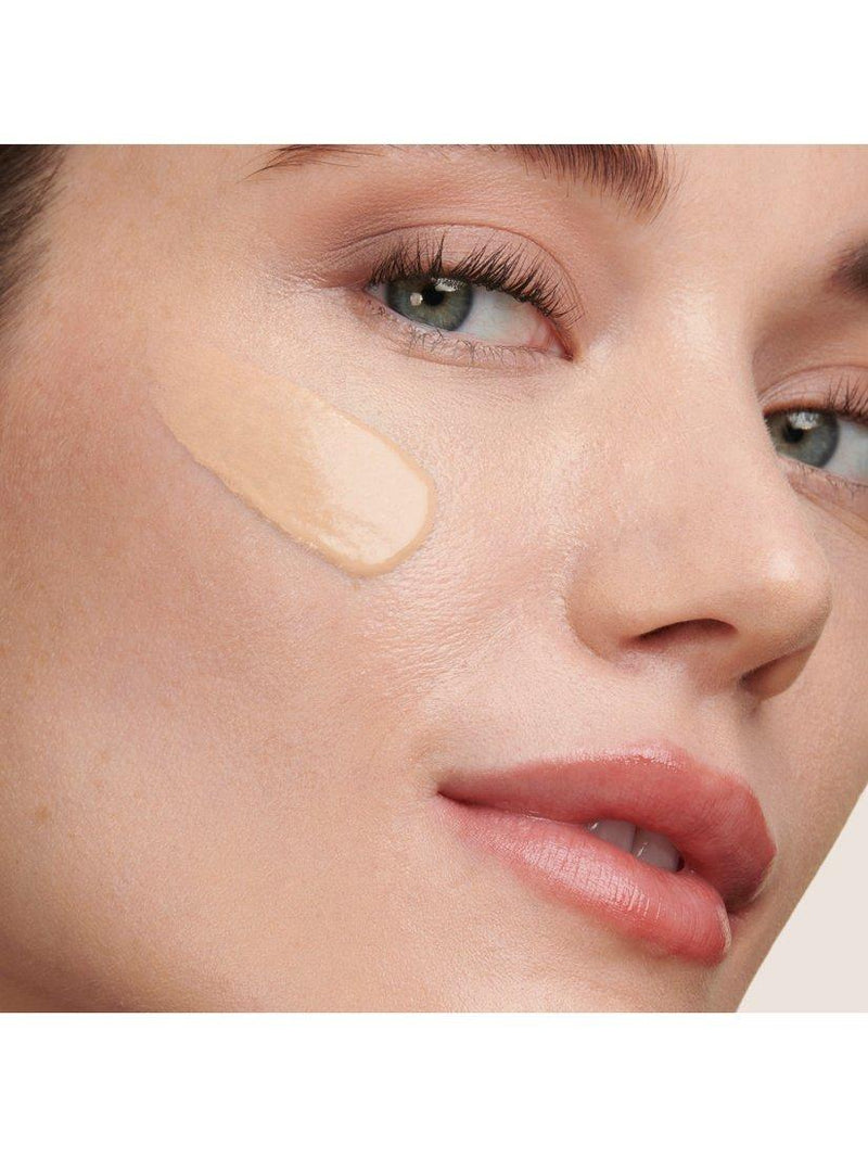 Giorgio Armani Luminous Silk foundation 30ml, UK version