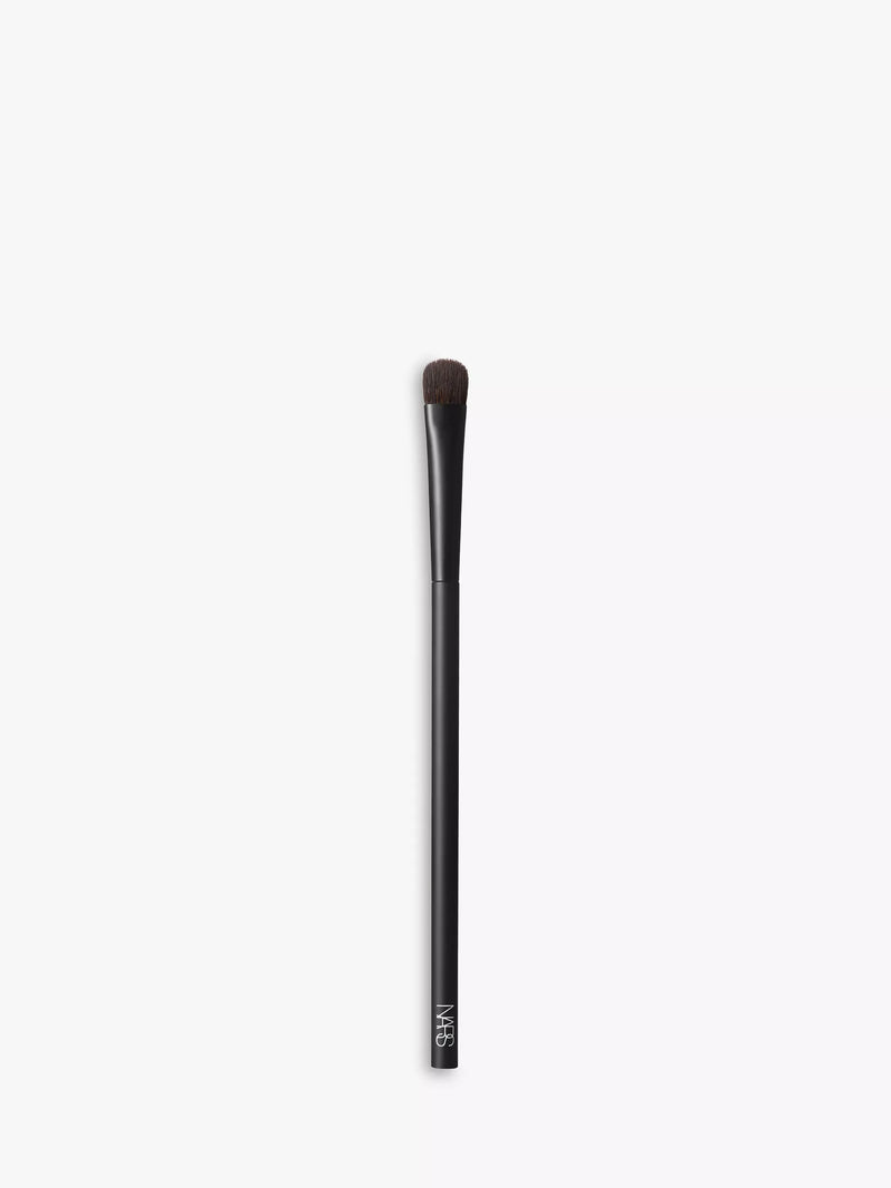 NARS small eyeshadow brush paddle shape (British brand)