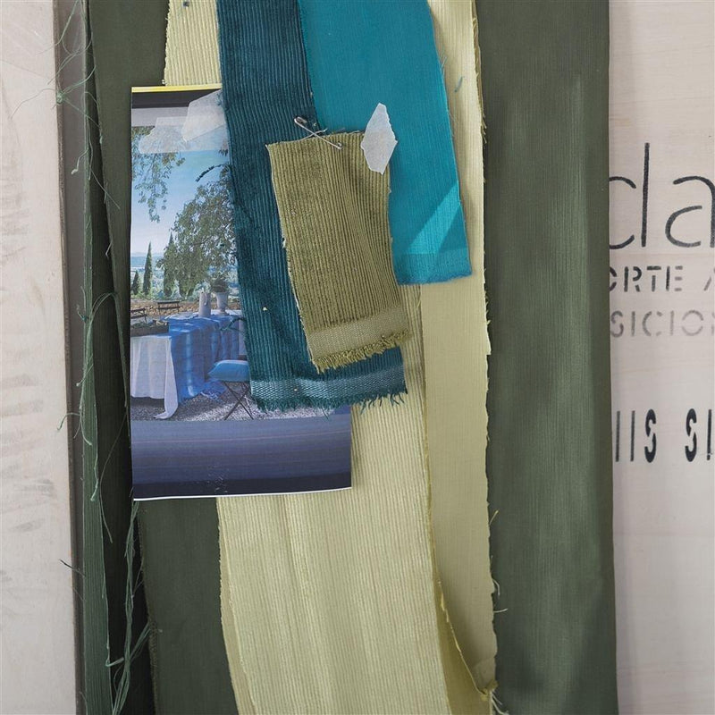 Designers Guild Pampas furnishing fabric (British brand)
