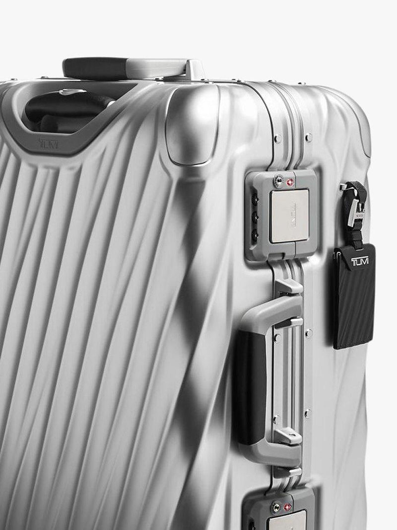 TUMI 19 Degree aluminum cabin case 56cm - British product