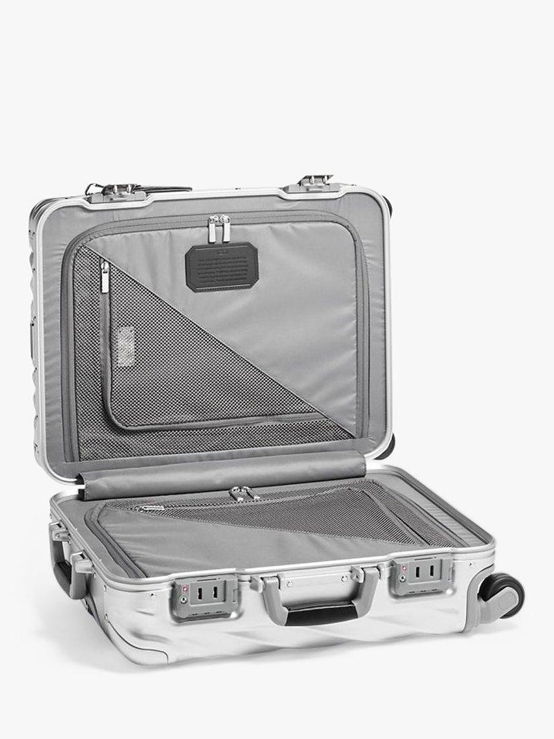 TUMI 19 Degree aluminum cabin case 56cm - British product