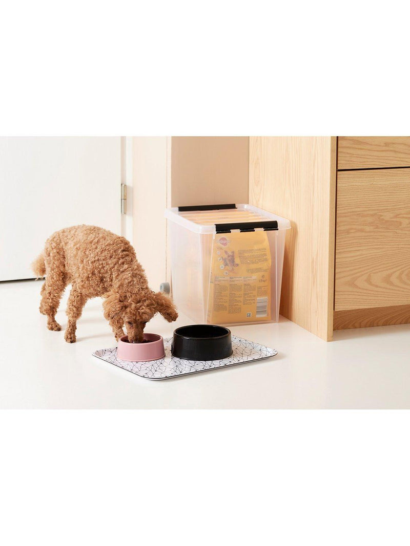 SmartStore plastic storage box 25L with lid, imported from the UK