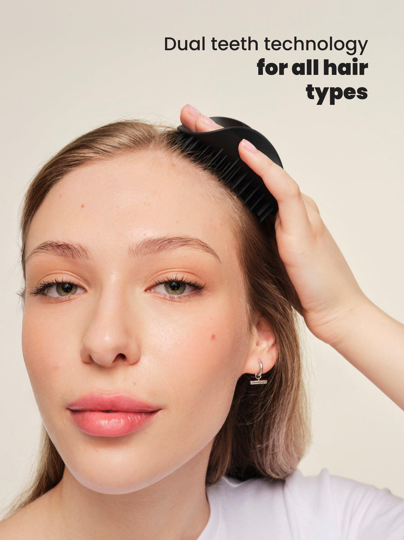Tangle Teezer scalp exfoliator and massager Onyx Black (British brand)