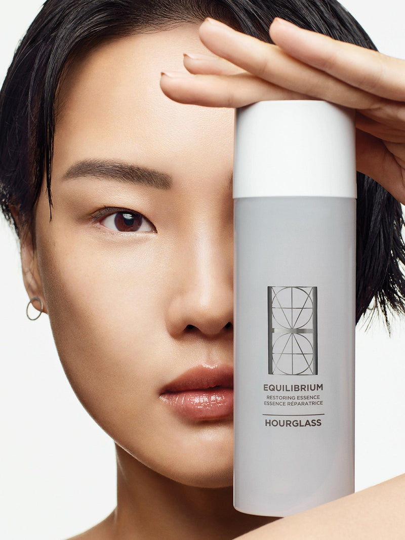 Hourglass Equilibrium Restoring Essence 120ml - British product