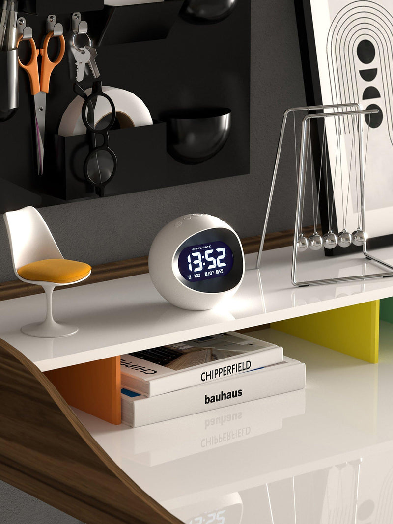 Newgate Clocks Centre of the Earth LCD alarm clock, UK version