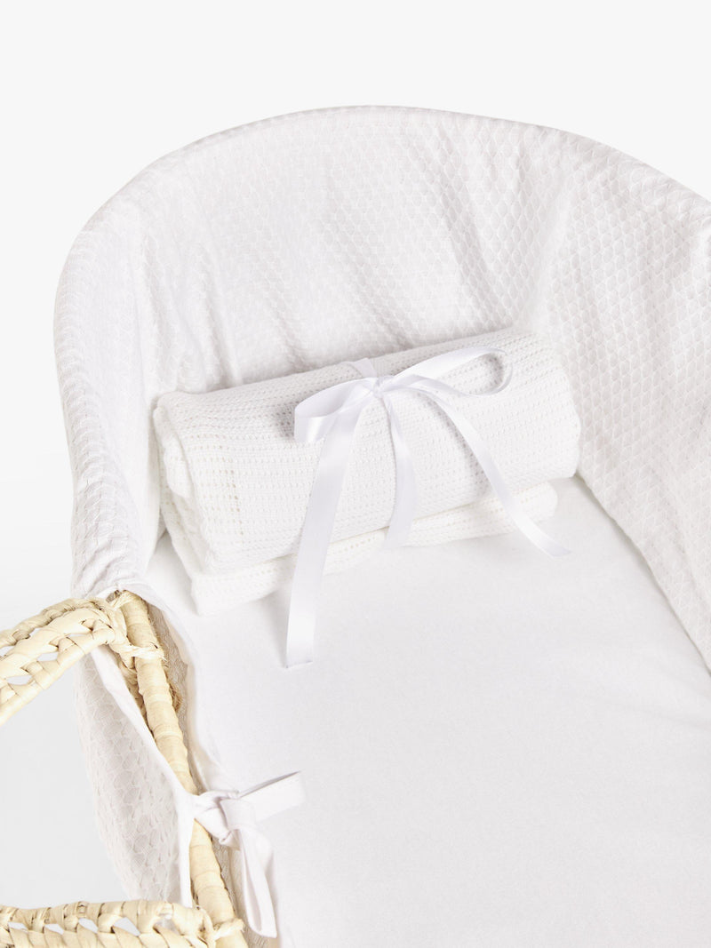 John Lewis Moses basket set white with bedding, imported from the UK